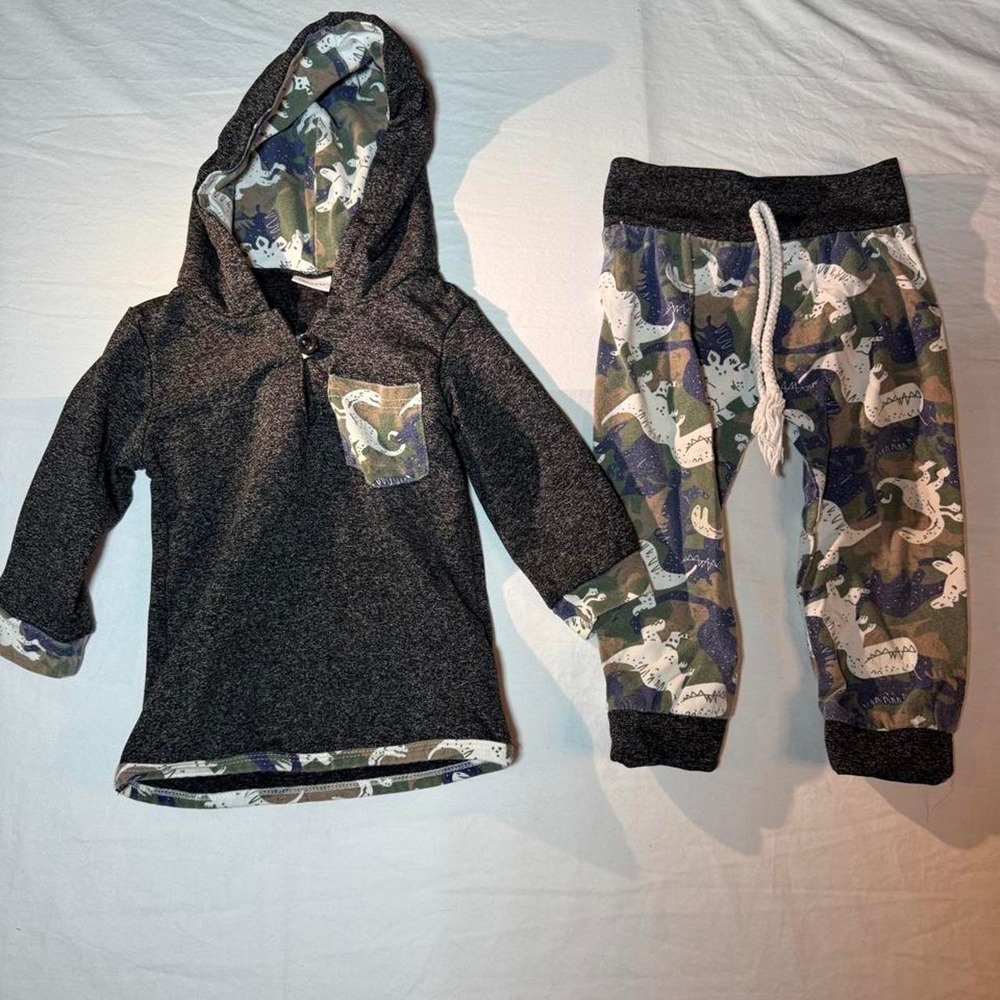 Baby Biy 12-18 Months Camo with Dinosaur Hoodie and Sweatpants